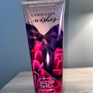 Bath and Body Works Ultra Shea body cream